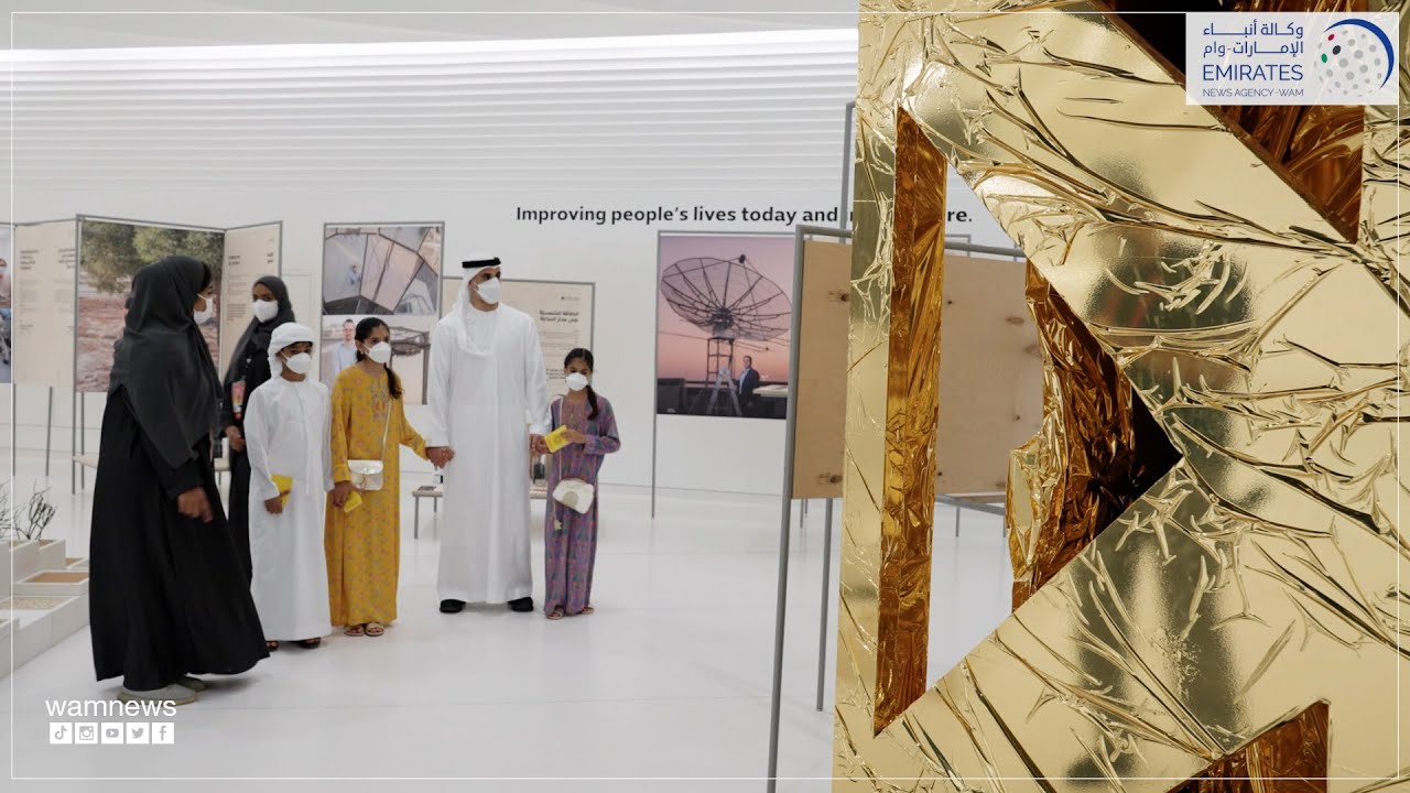 خالد بن محمد بن زايد يزور الجناح الوطني للإمارات وجناح الاستدامة - 