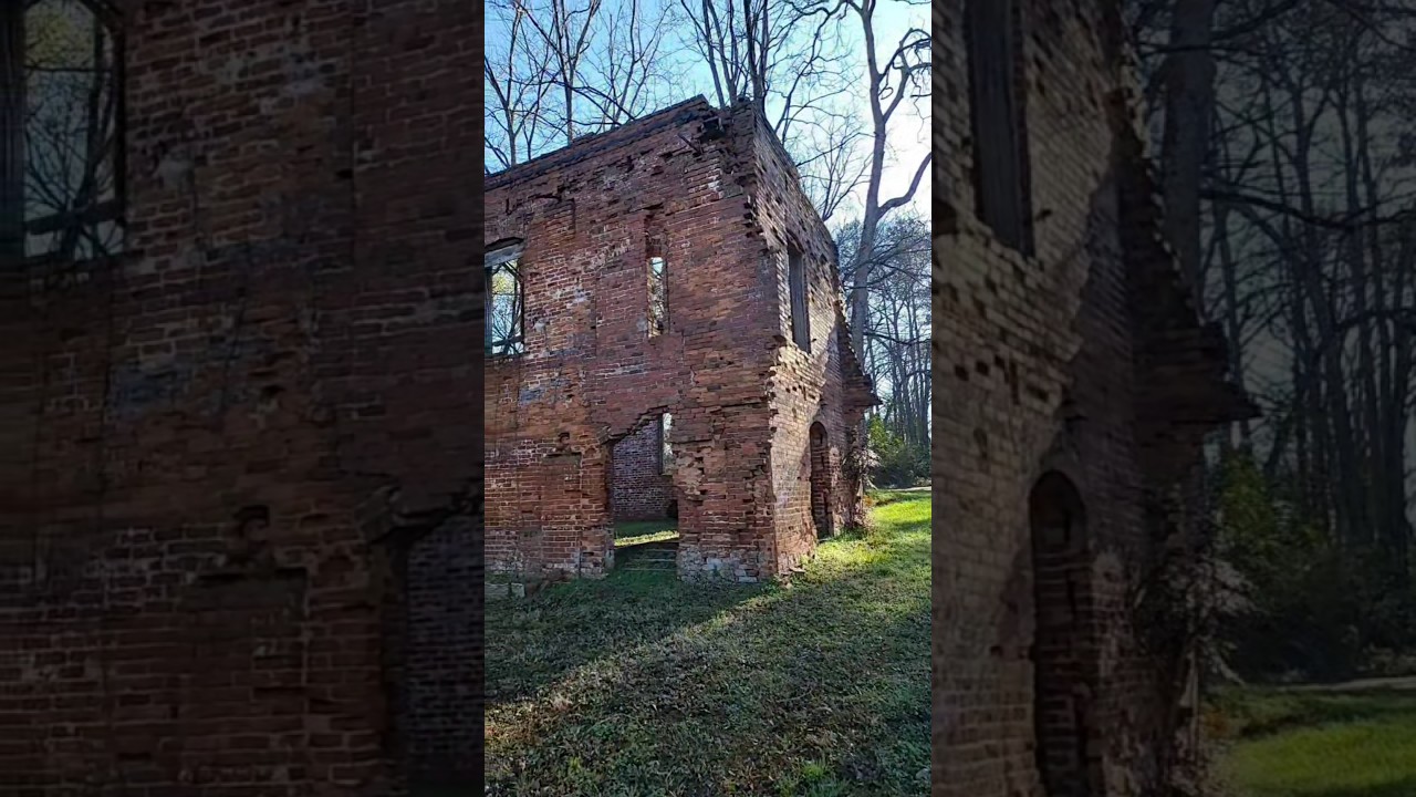 Farmington, Georgia #abandoned #abandonedplaces #urbex #timelapse #thenvsnow #abandonedbuilding