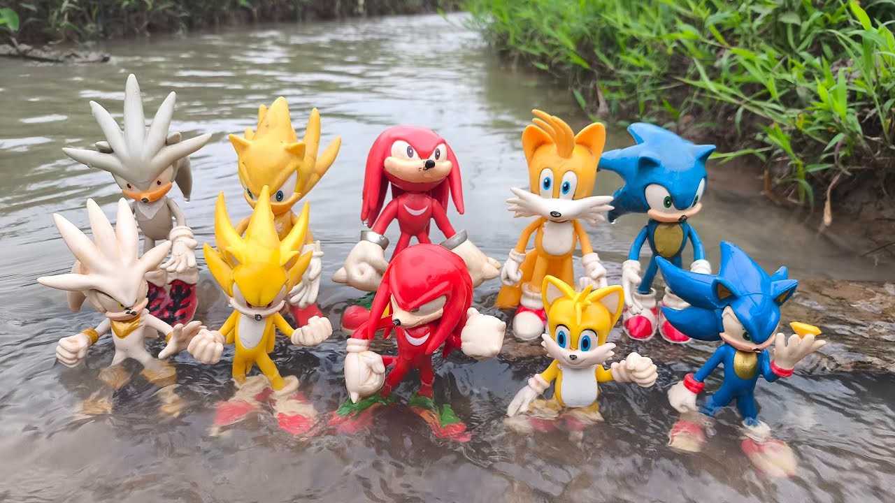 Sonic the hedgehog action figure :Sonic/knukles/Super sonic/Prime/Jaks/Were hog/Tails/Super shadow