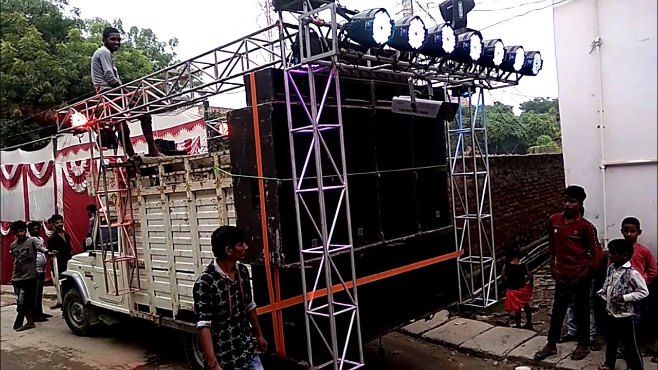 Dj Prakash Radio Mau - चिरैयाकोट लक्ष्मी पूजा जुलूस 2019 - Part 1