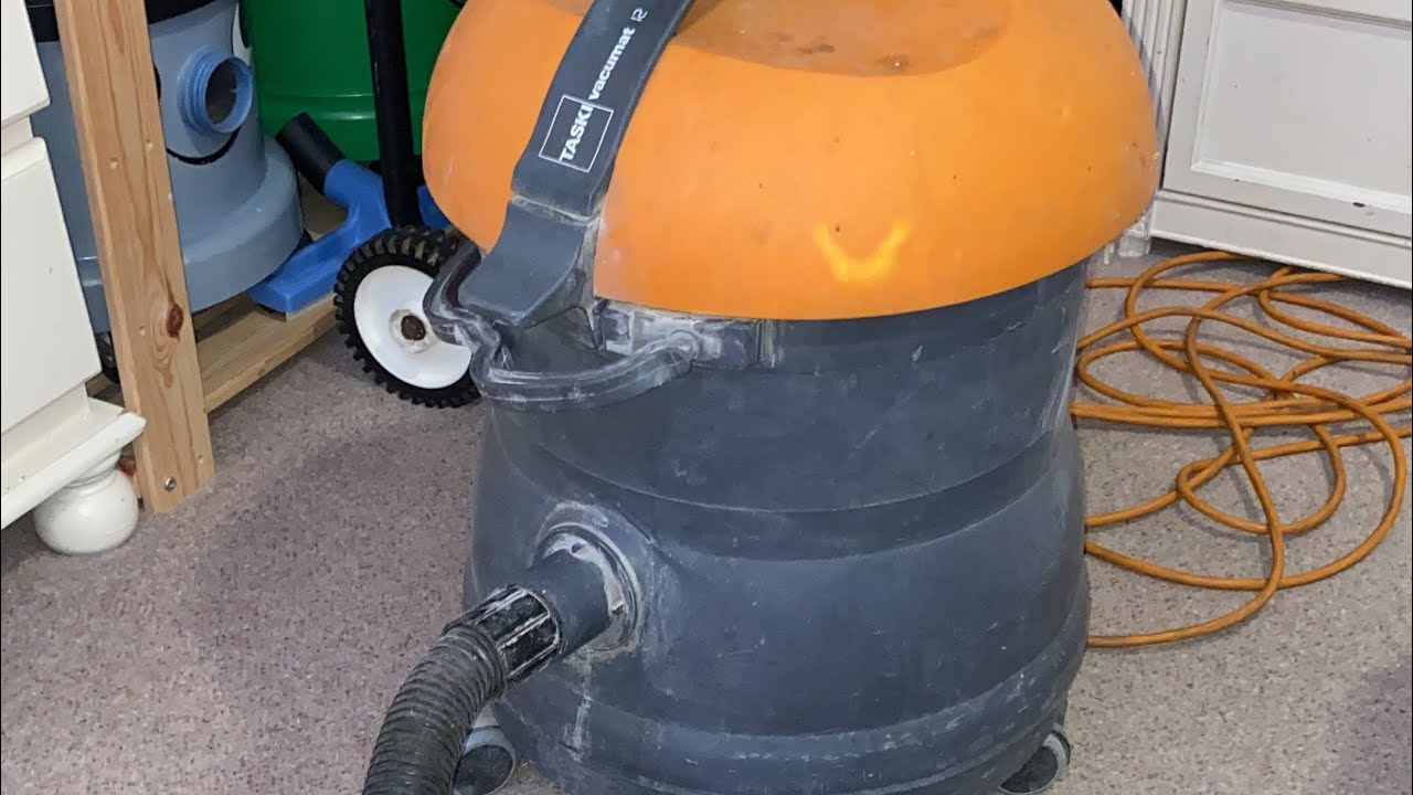 Taski vacumat 12 wet dry vacuum unboxing and first look