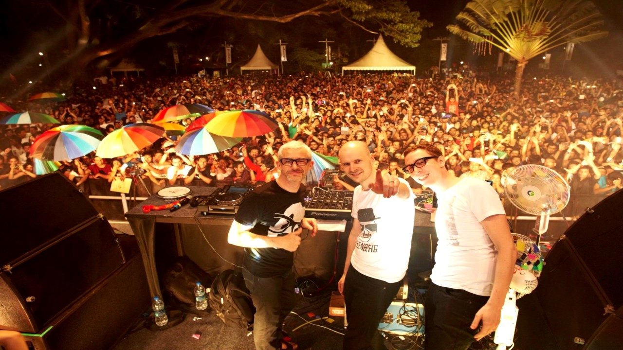 Above & beyond  ASOT 400 Guest mix [18-04-2009]