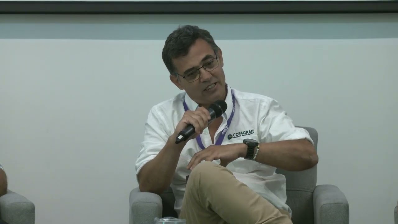 Conferencia: El sistema cooperativo y la competitividad del productor agricola. Organiza Copagran