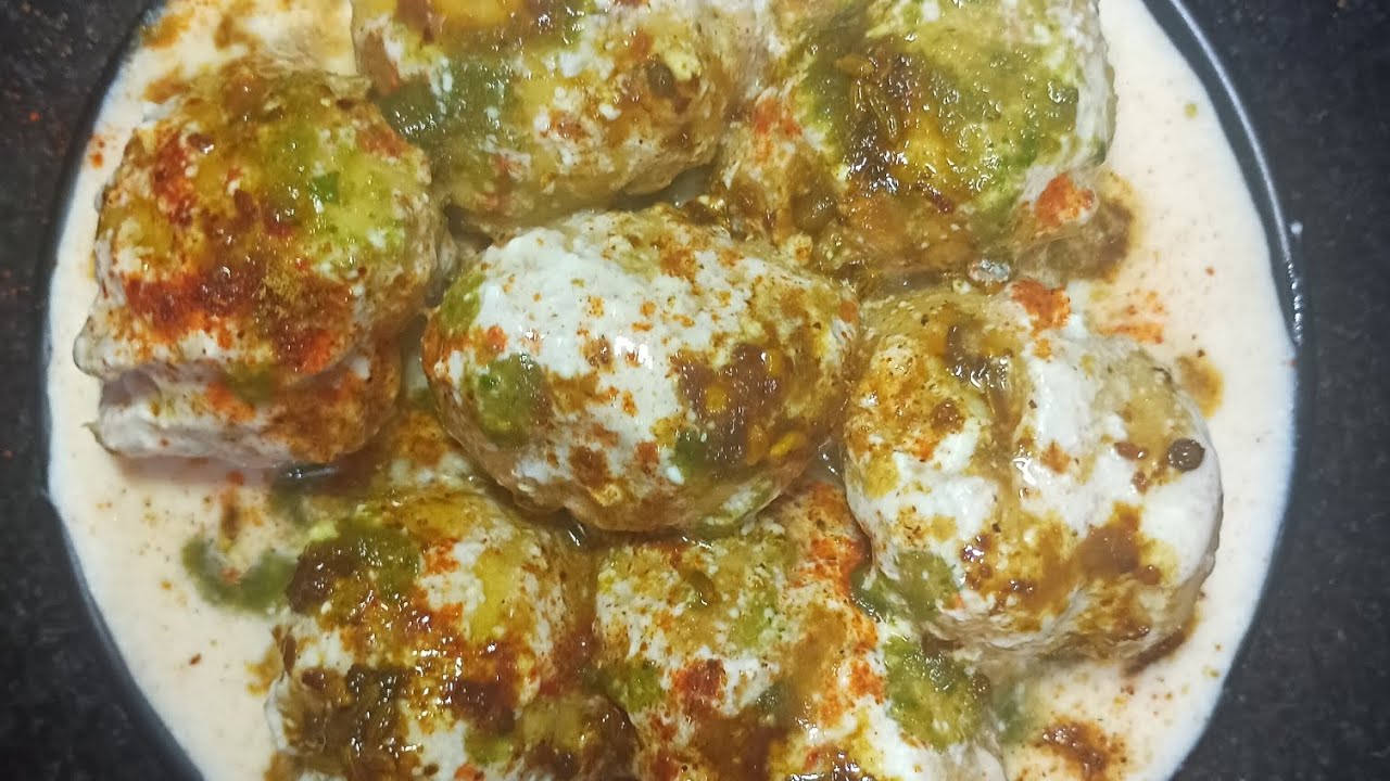 U.p स्टाइल दही बड़े👌 How to make dahi bade. 😋#delicious#youtube#swadishtrecipe#foodie#Poonam Unnao  