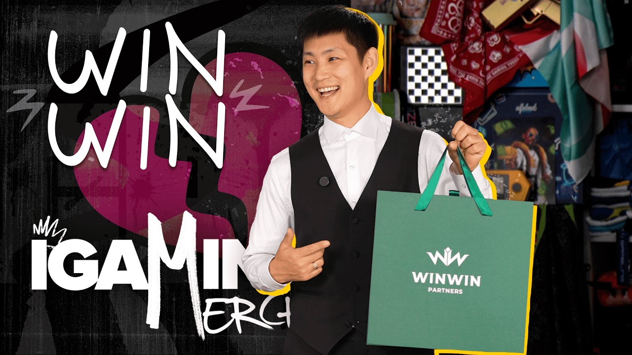 Новогодний мерч WINWIN Partners 🎄 Эрдэм распаковывает подарок