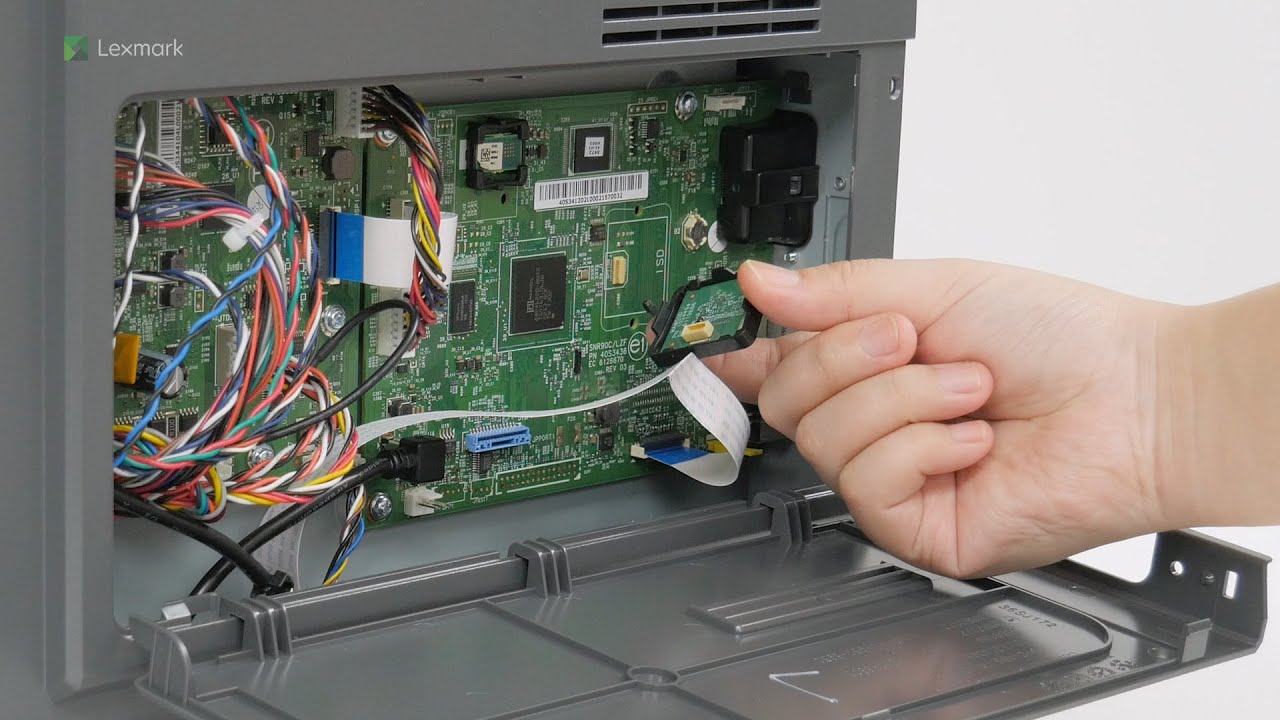 MS531/MS631/MS632/MS639/M3350&mdash;Installing the Intelligent Storage Drive