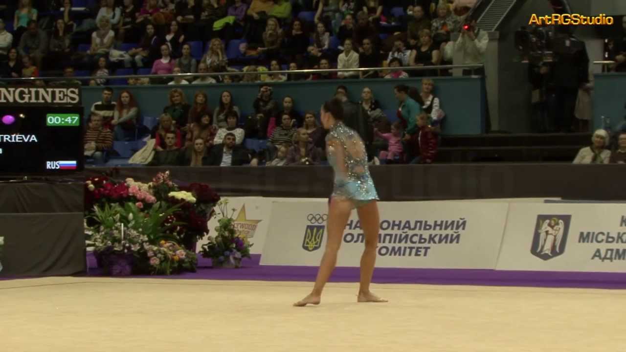 DMITRIEVA Daria (RUS) Ball - 2012 World Cup Kiev 