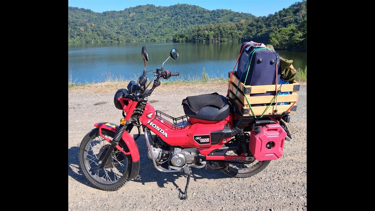 Riding the  mountain roads to Lampang