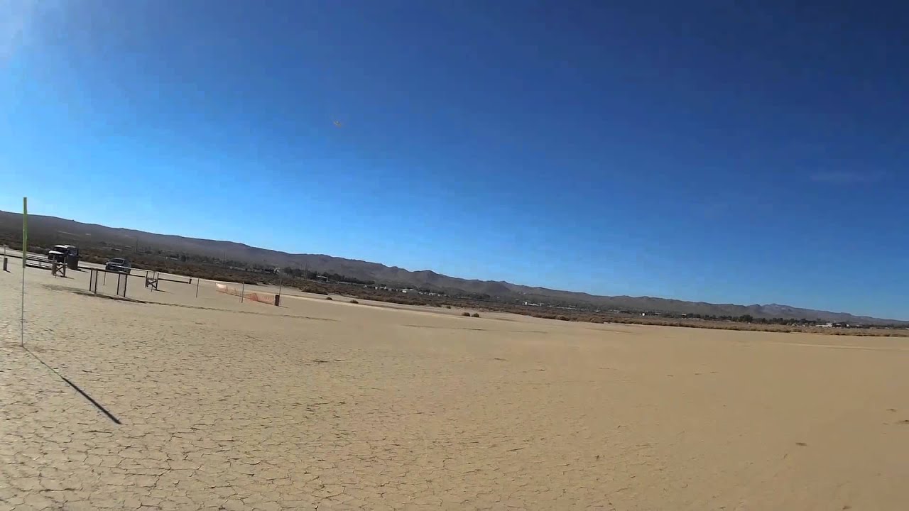 Syma Racing Drones X5C vs X5C-1