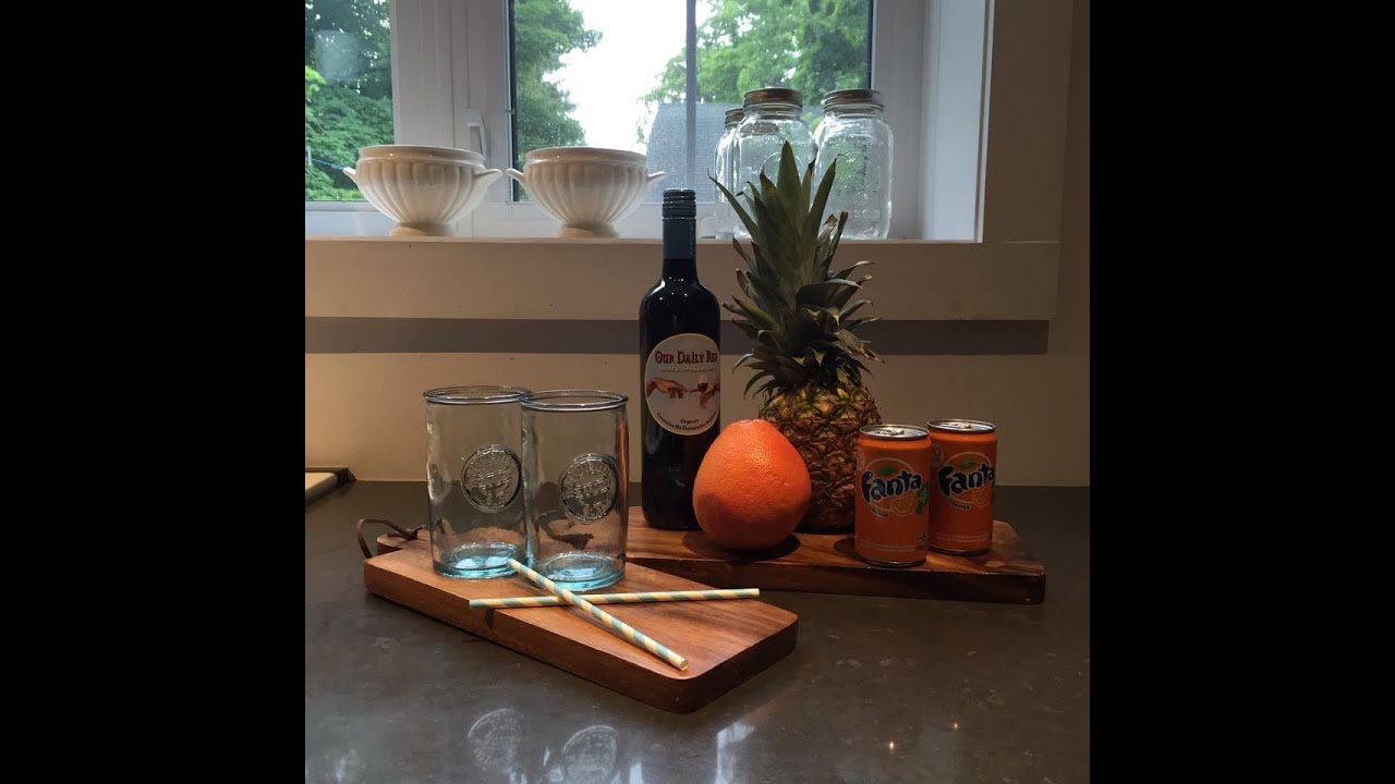 RECIPE: Simple Summer Sangria #1