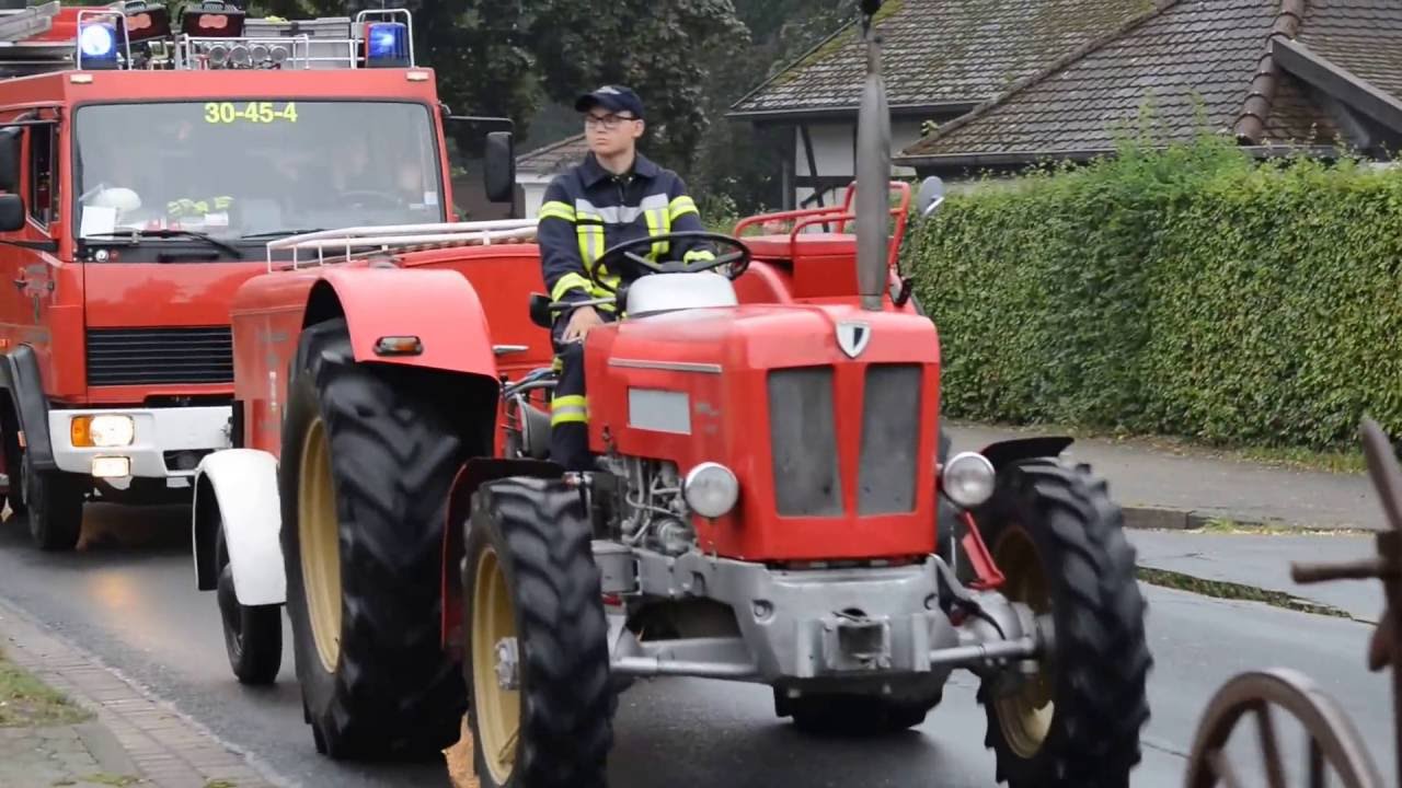 125 Jahre Freiwillige Feuerwehr Kleinburgwedel: Festumzug und Wettkämpfe