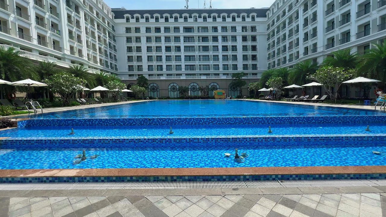 Grand World Vinholidays Fiesta Resort Phu Quoc Island Vietnam / Walk around / 4K UHD / 03.01.2024