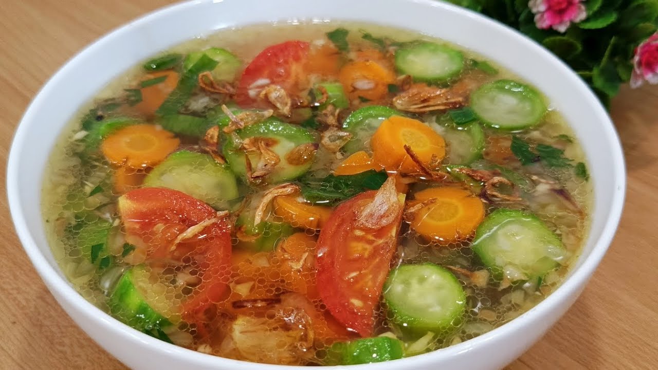 Resep SOP Oyong Wortel-Kuahnya bening dan Super Gurih! Cocok buat menu buka Puasa atau Sahur
