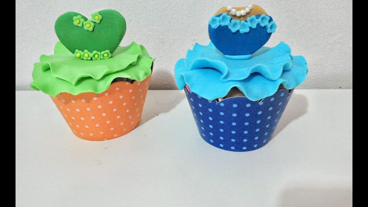 Como decorar cupcake vestido de princesa - Aula em pasta americana