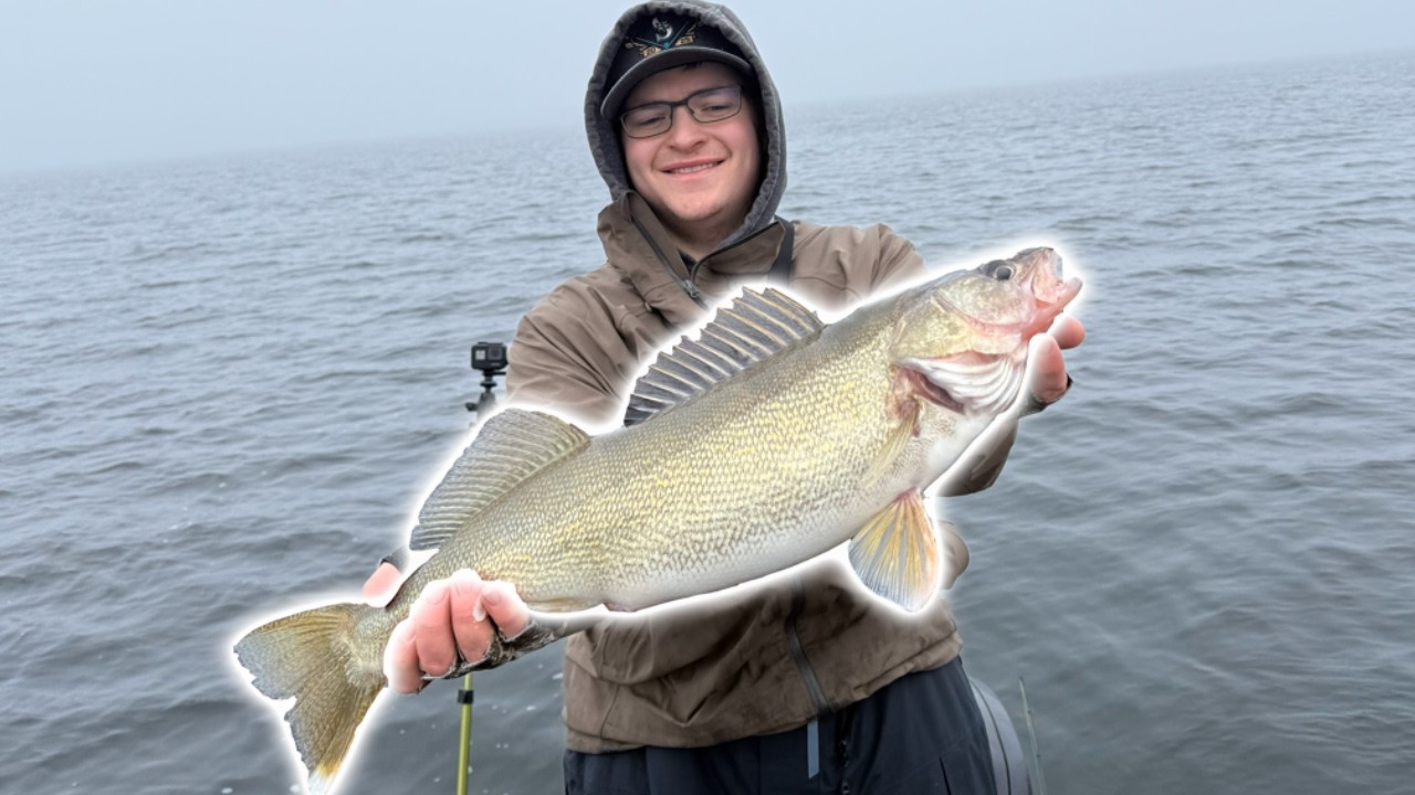 Winter Reservoir Fishing Searching for BIG Walleye