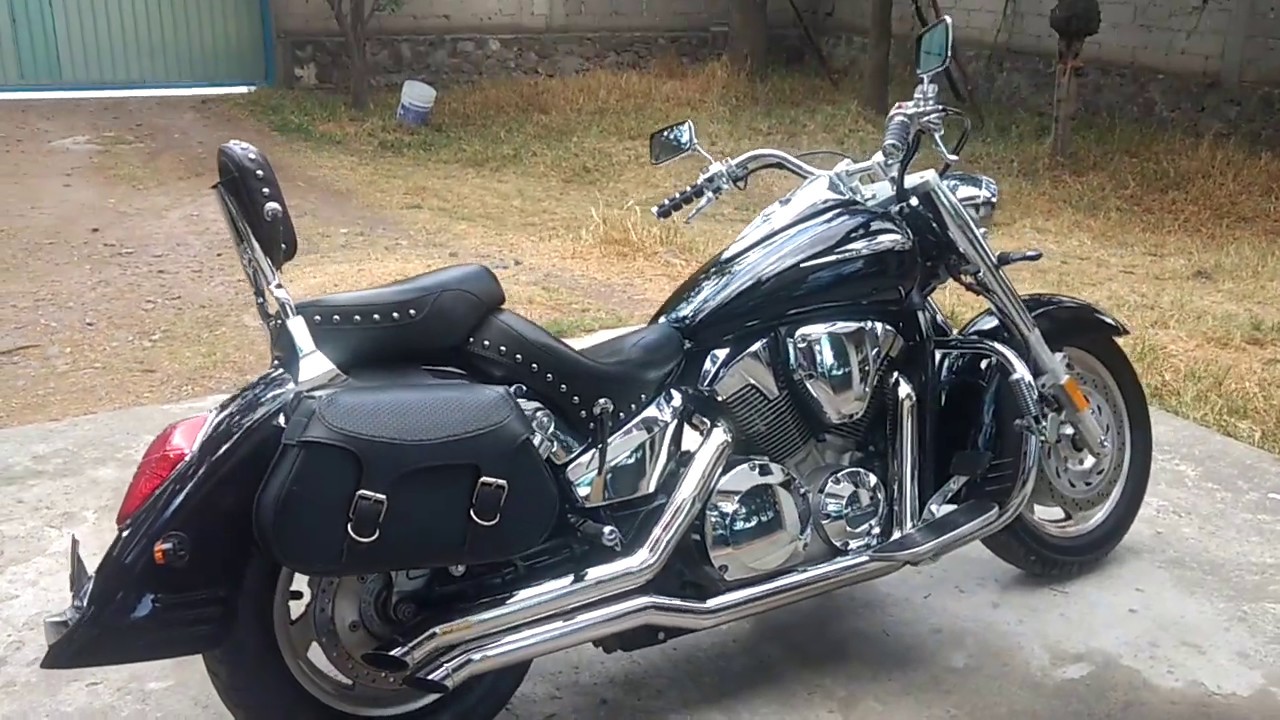 Poderosa Honda Vtx 1300 Retro mod 06