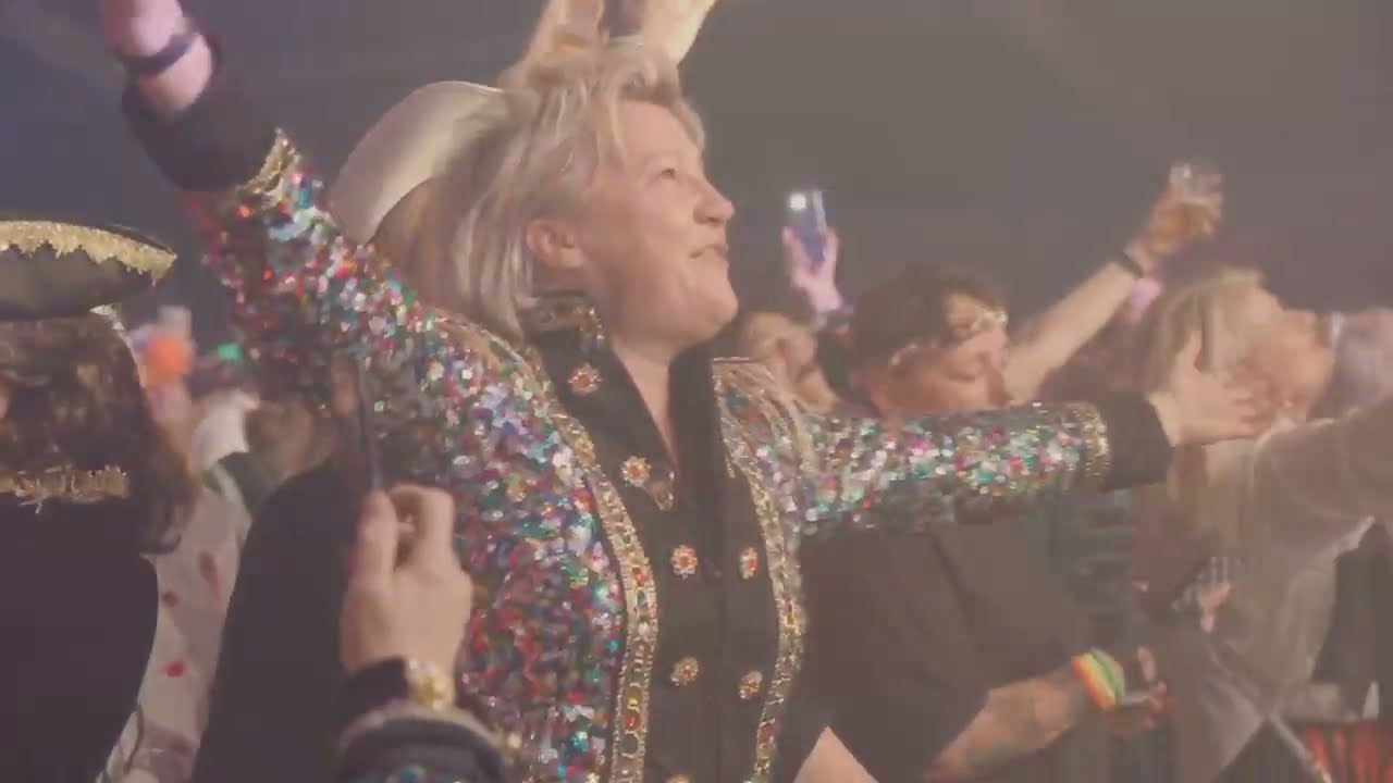 Lampegat Pride in D'n Schuur tijdens Carnaval in Eindhoven 2024