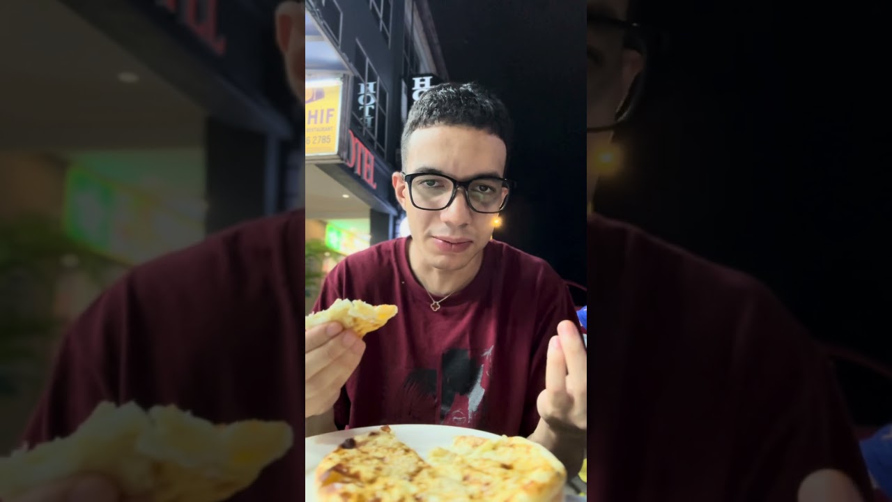 FOOD REVIEW PAKISTANI BOMB NEAR THE NUMBER 1 UNIVERSITY IN MALAYSIA 🔥🇲🇾⁉️ #pakistani #students 
