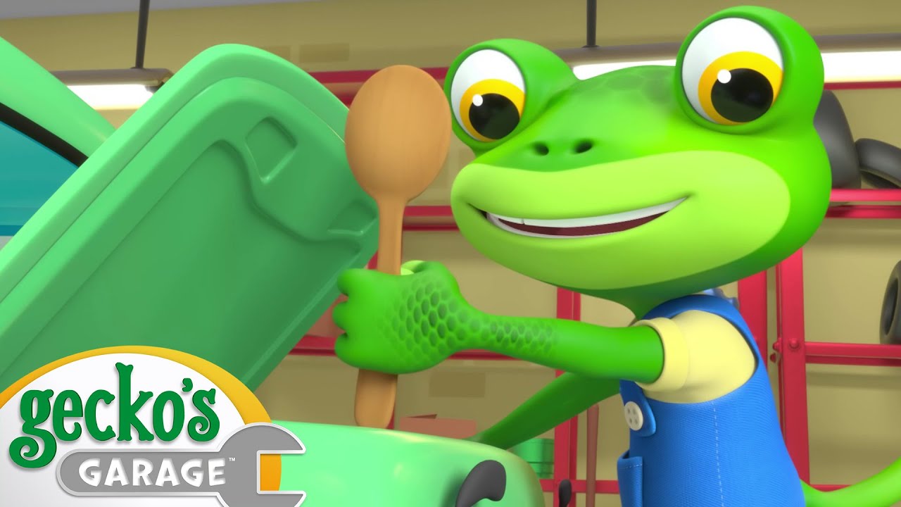 What's in the trunk? | Gecko's Garage 3D | Robot Cartoons for Kids | Moonbug Kids