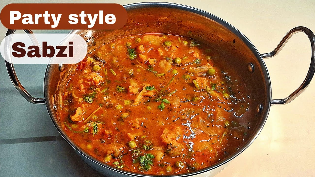 Aloo Gobi Matar Recipe | How to Make Delicious Party Style Sabzi | Shaadi Wali Gobi Matar