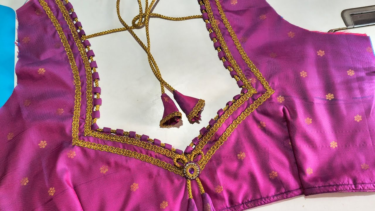 Designer Blouse Back Neck Design 🥰 Easy Cutting and Stitching For Beginners
