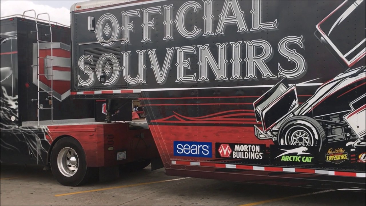 Craftman World of Outlaws Official Sprint Car Souvenir Hauler