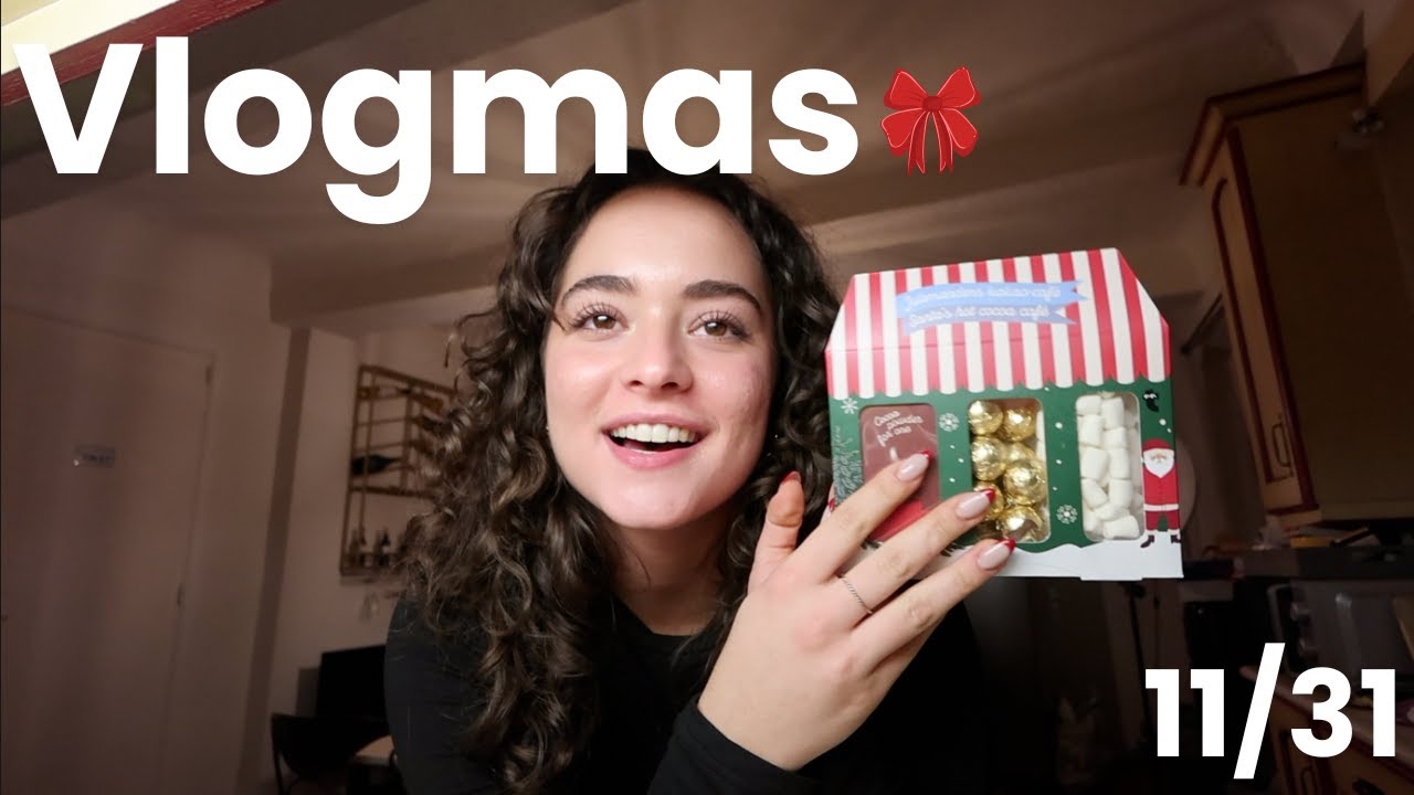 Making HOT CHOCOLATE at home 🎄 Vlogmas 11/31