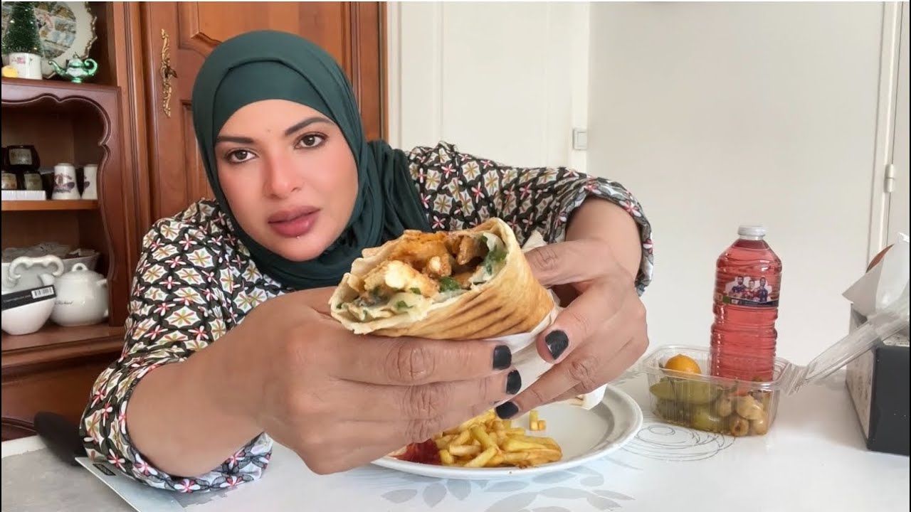 تعالوا كلوا معايا شاورما سوري🫔🫔🫔