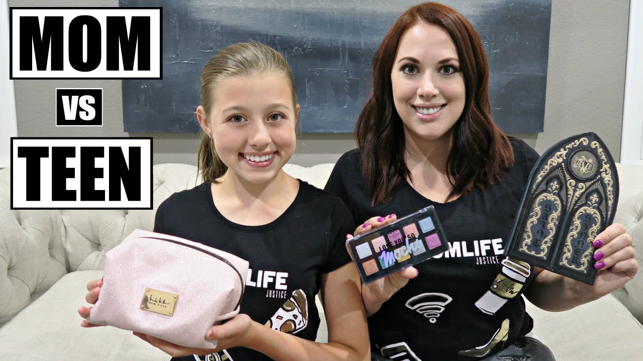 WHAT'S IN MY MAKEUP BAG? | MOM vs TEEN
