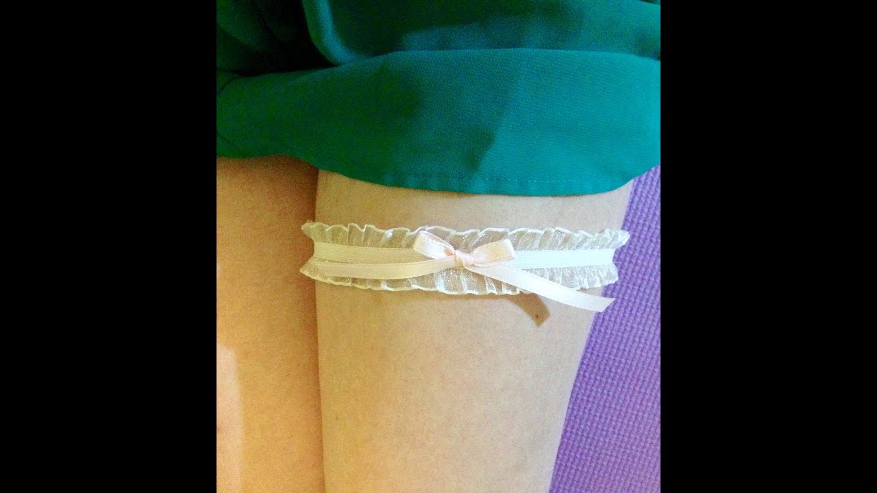 Easy 5 Minute Garter DIY