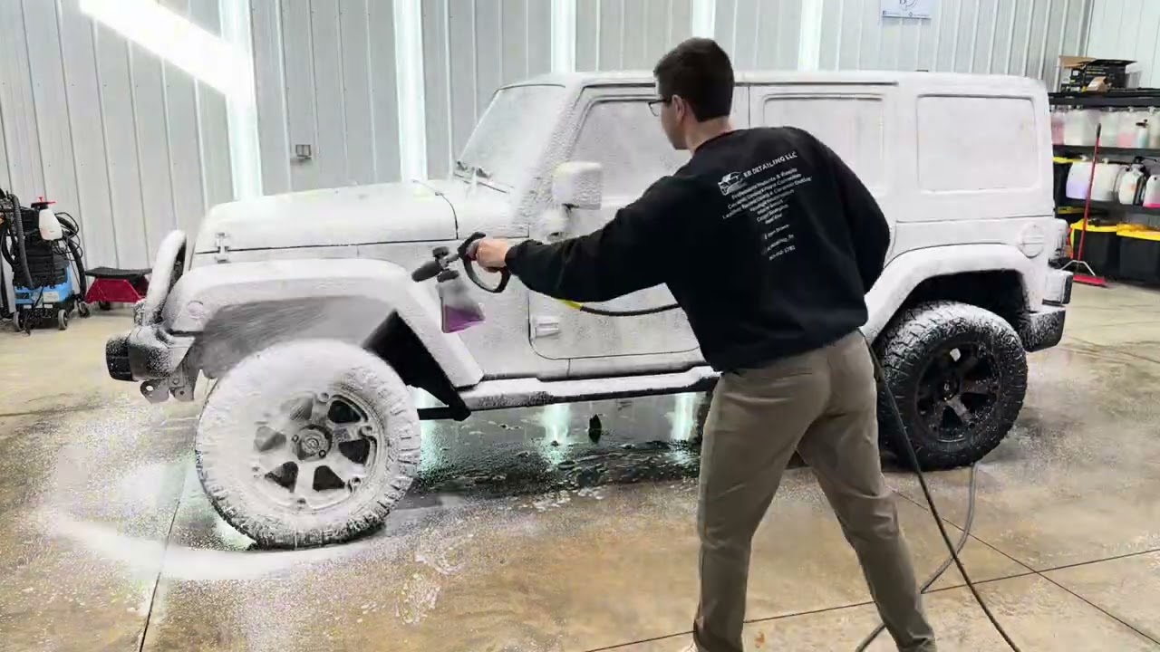 Tired of salt sticking to your vehicle?? We’ve got you covered with our professional ceramic coating