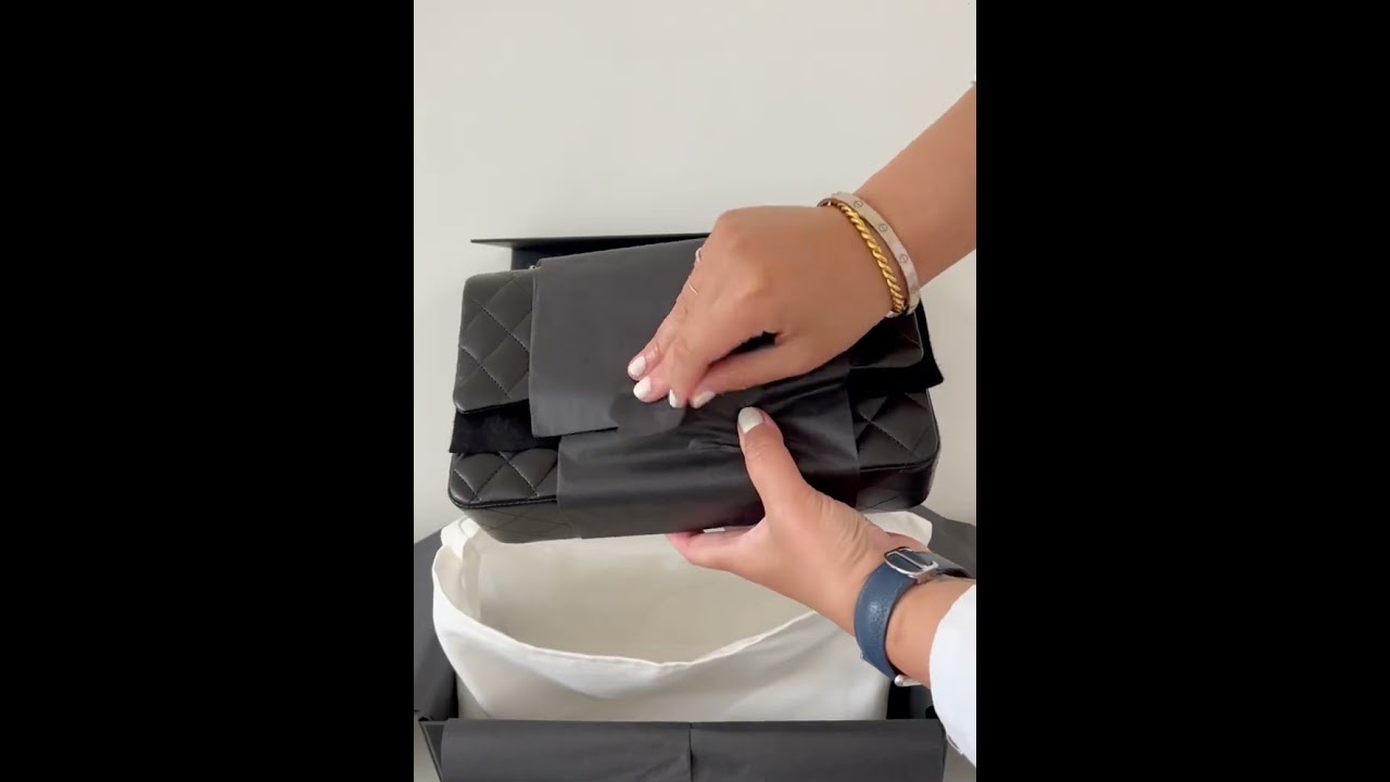 Chanel medium classic flap lambskin unboxing