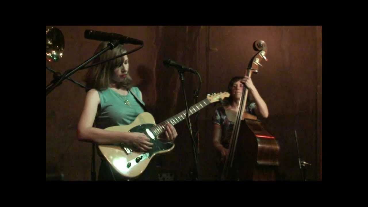 Brooklyn's Lake Street Dive perf. at the Hotel Utah in San Francisco