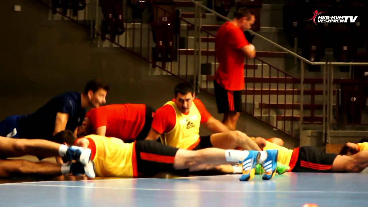 Az első edzés | 2014-2015