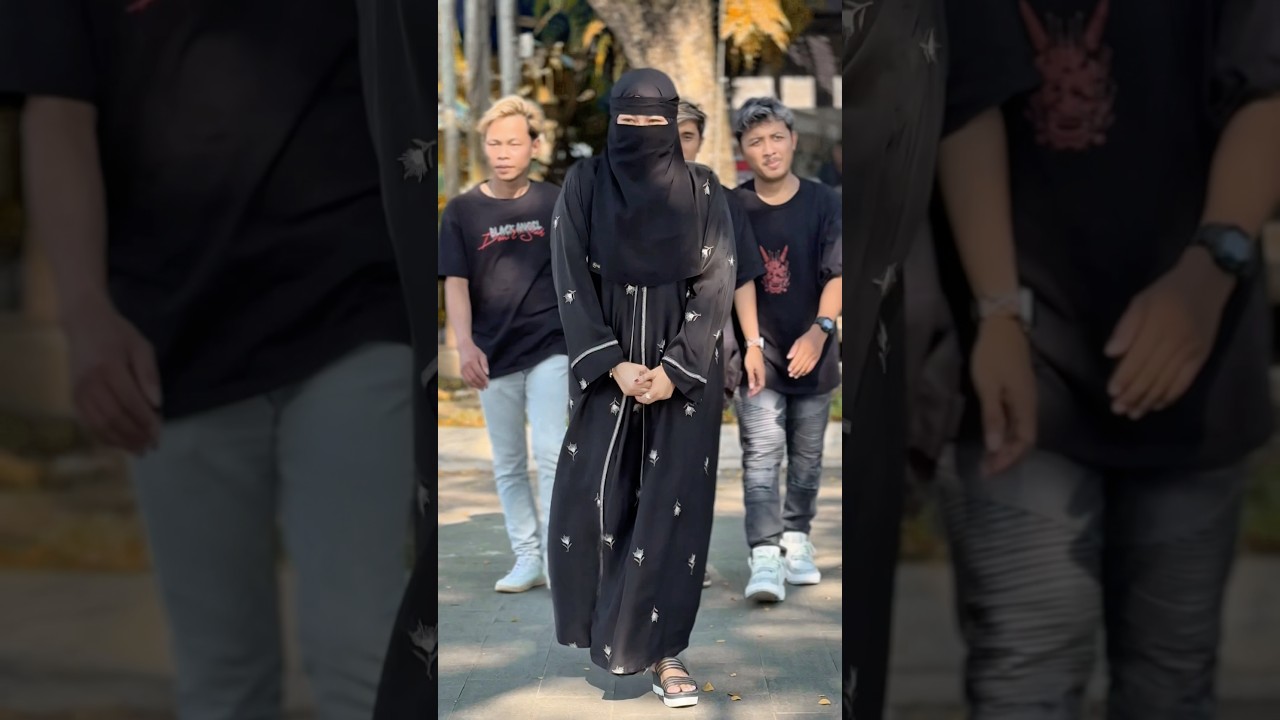 terkadang ada titik terendah seseorang di permalukan di oleh orang lain