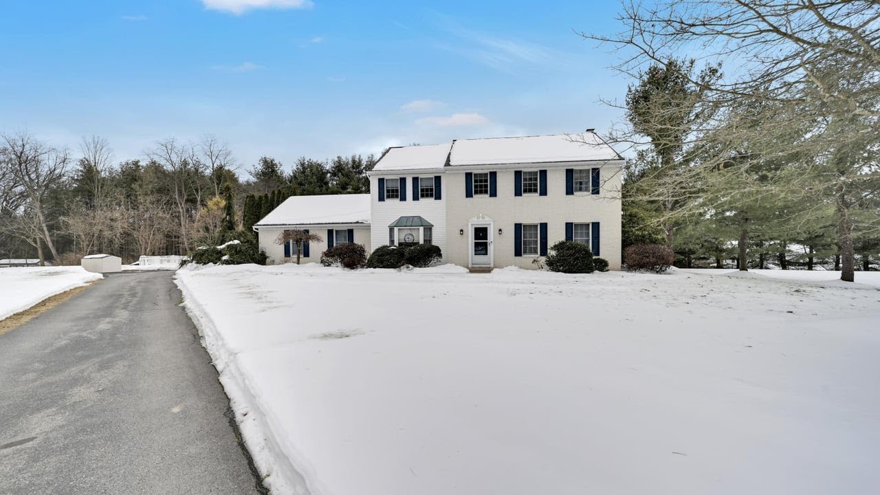1823 Ridgewood Rd, Orwigsburg, PA