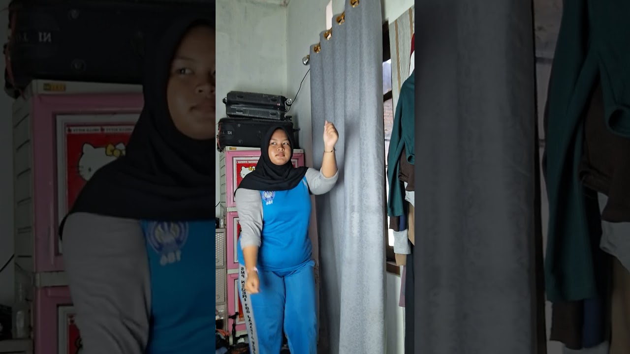 AUREAL PUTRI ZOFA YULIANA  KLS 8H 