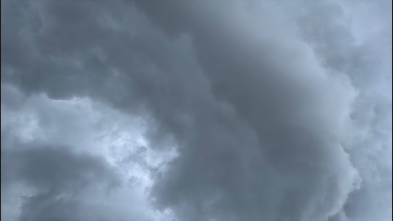 LIVE Beach Report — The Storm Is Here