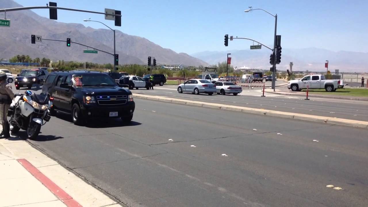 Air Force One landing at Palm Springs Airport and Presidential Motorcade 6/14/2014