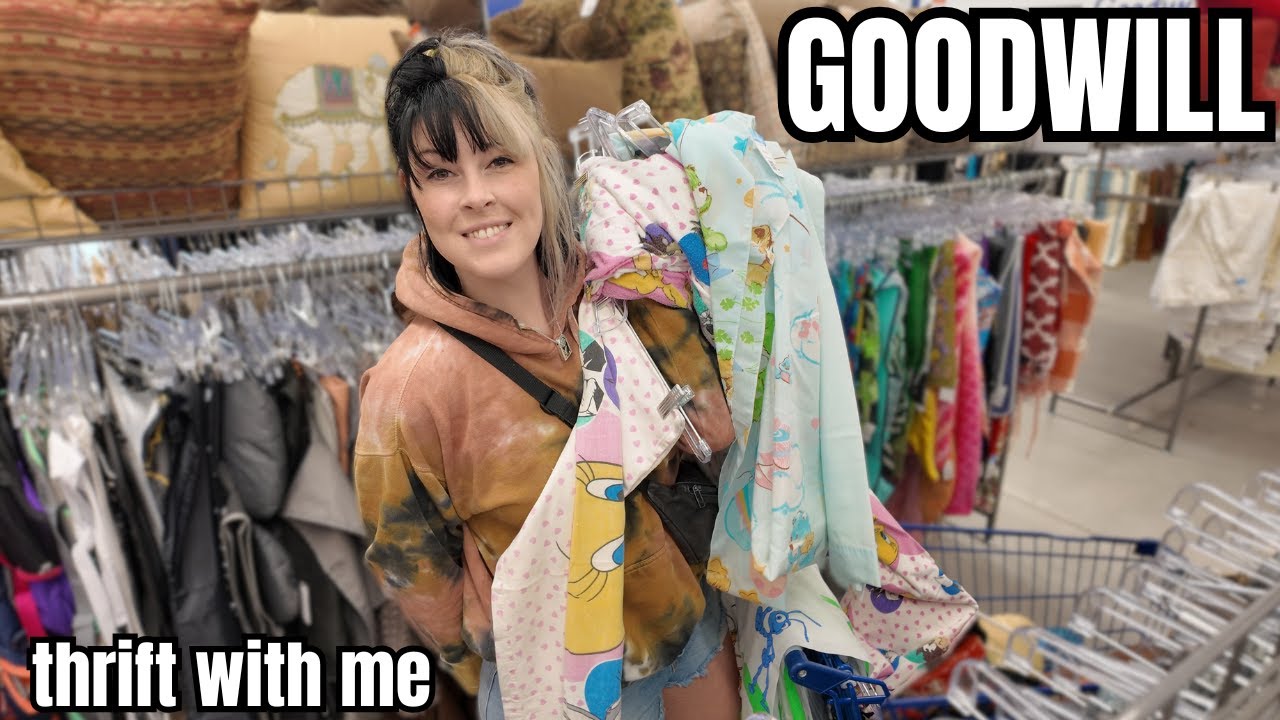 Did NOT Expect to Find These Vintage Sheets at Goodwill! | Thrift With Me | Reselling