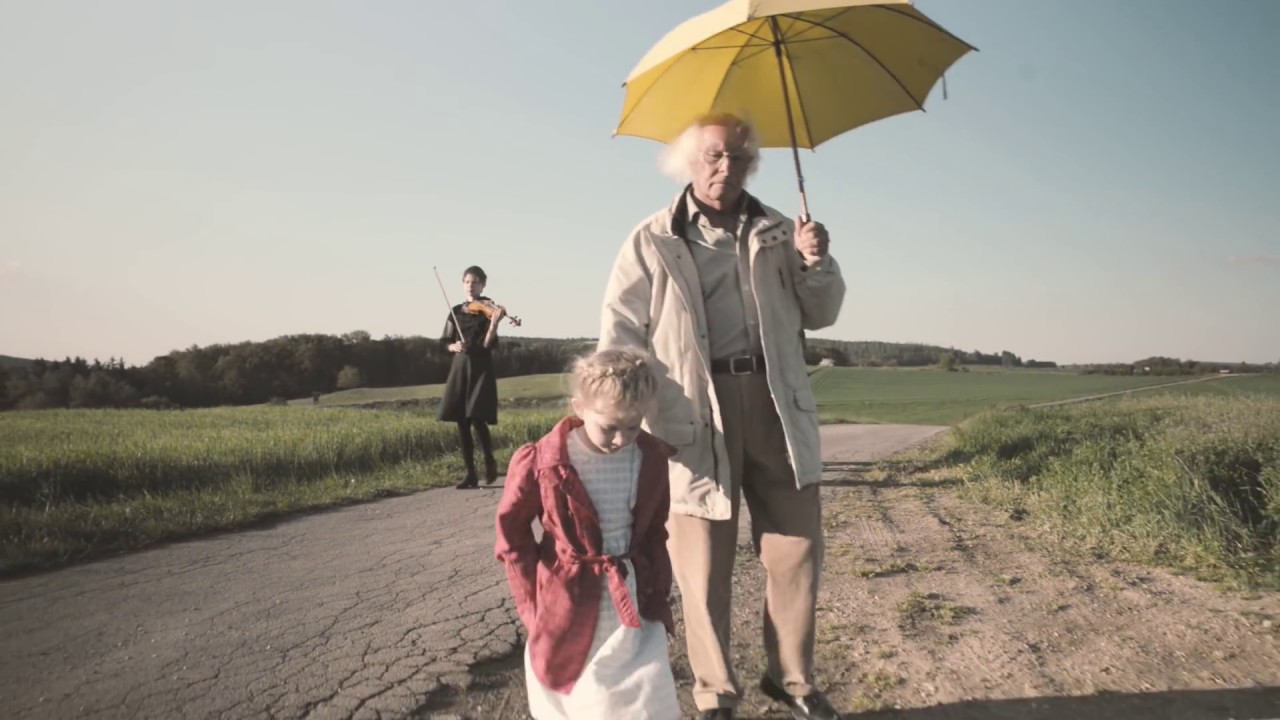 Pam Pam Ida und das Silberfischorchester - Schultertanz