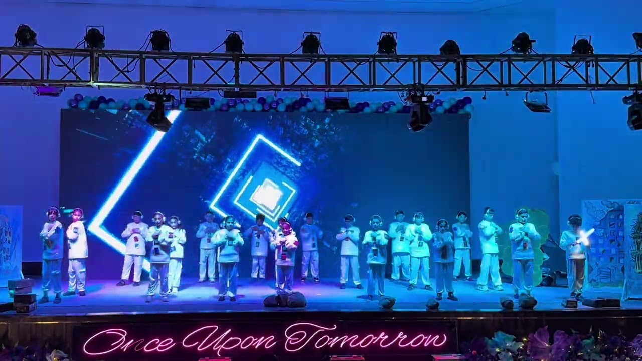 Robot Dance | School Kids | Megatron - The Rise Of Tyranny | Transformers