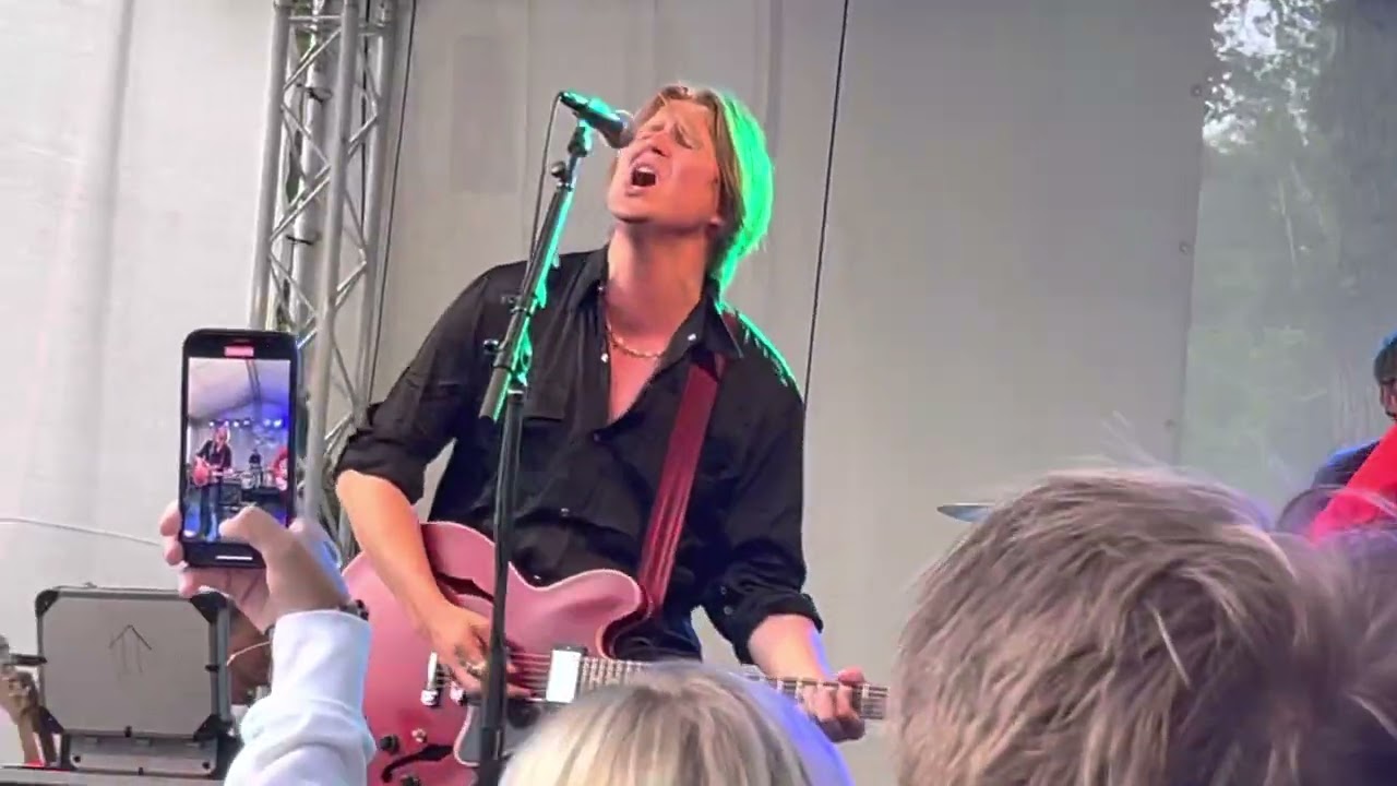 Markus Krunegård - Hell yeah Norrtälje live @ Söderköping brunn