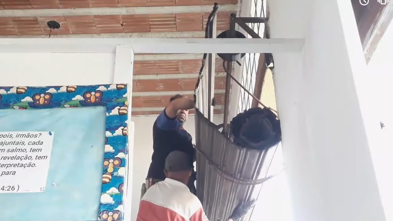 Agora a NASA vêm! essa ferramenta parece mais um anzol Gigante