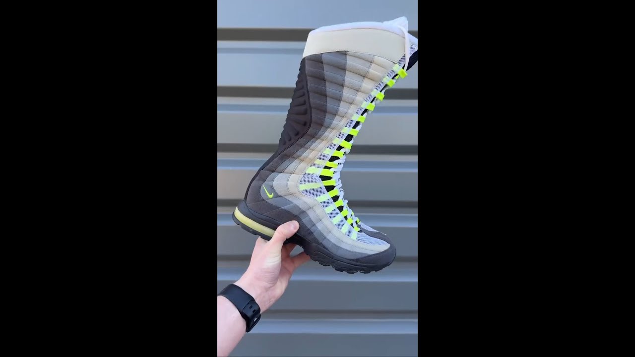 Did you know these existed? The Air Max 95 Zen Venti dropped in 2007 😳