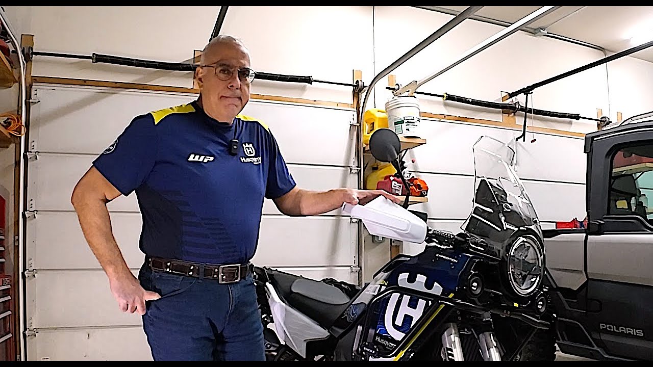 Husqvarna Norden 901 Expedition Oil Leaks Problems 1600 Mile Owner Review Pro's Cons Accessories#482