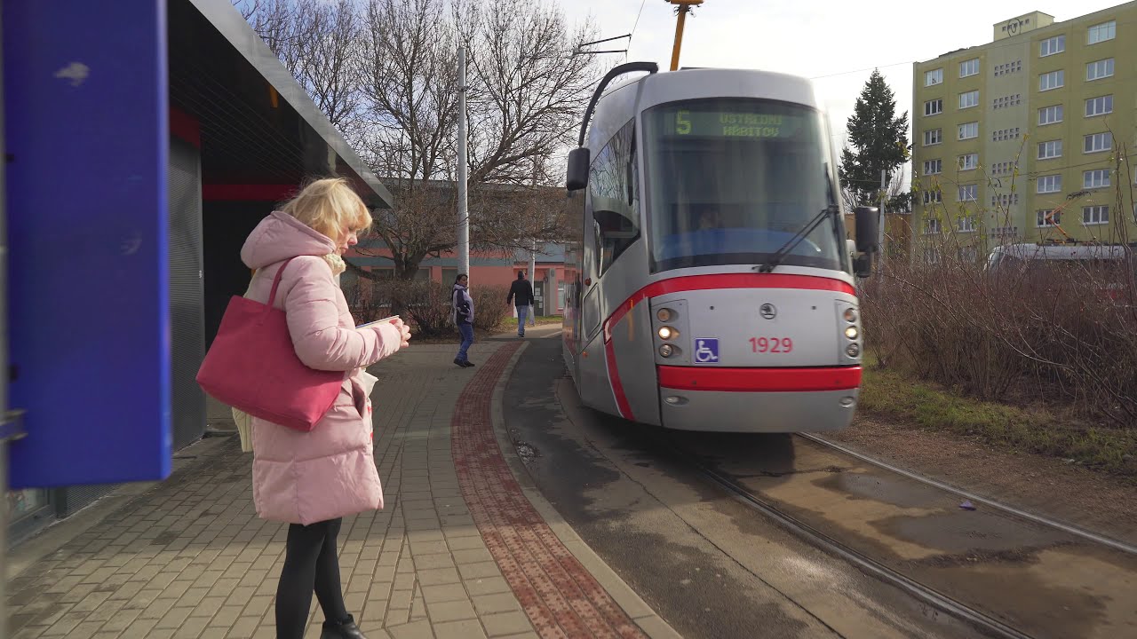 Czech Republlic, Brno, tram 5 ride from Štefánikova čtvrť to Ústřední hřbitov, smyčka