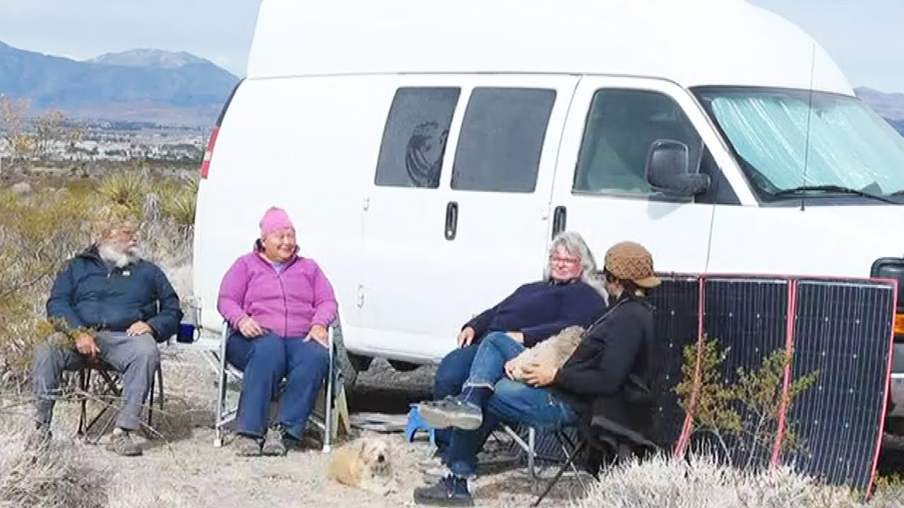 Some Real Nomads Played Themselves in &lsquo;Nomadland&rsquo;