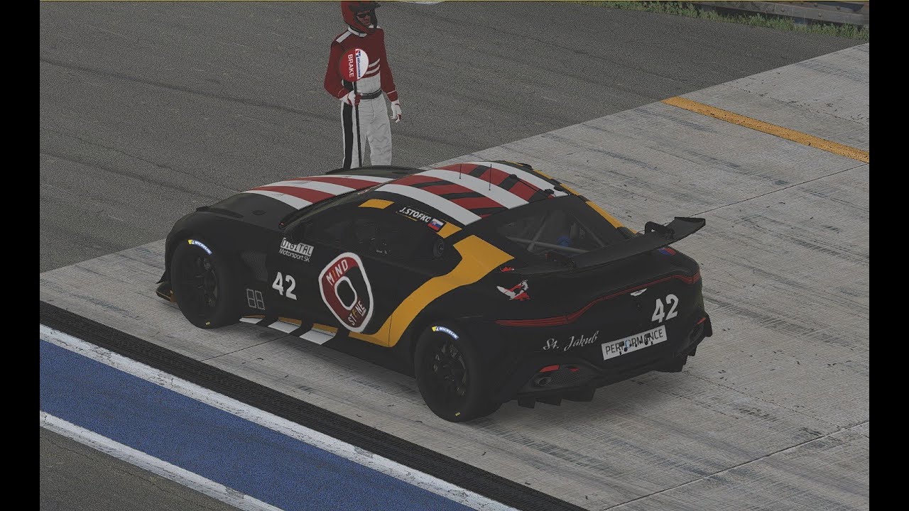 Nurburghring Endurance Series - iRacing║ Aston Martin GT4║ Mindstone Racing
