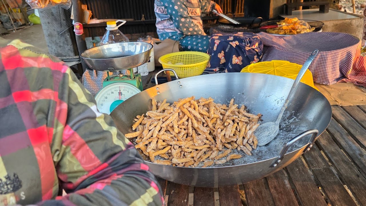 Khmer cakes #cambodia #cake #khmer 